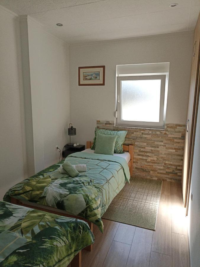 Apartman Lara Zadar Lägenhet Exteriör bild